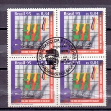 C-1967 -1995 - CETENÁRIO DA RADIOLOGIA - 150 ANOS DO NASCIMENTO DE ROETGEN - MÂO RADIOGRAFADA - QUADRA - CARIMBO CBC - GOMADA - RHM R$ 50,00 (10 UFs X 5,00)