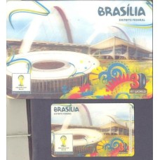 CARTÃO POSTAL + CARTÃO TELEFÔNICO HOLOGRÁFICO - BRASÍLIA - 3D - FIFA WOLD CUP BRASIL - PRODUTO LICENCIADO OFICIAL